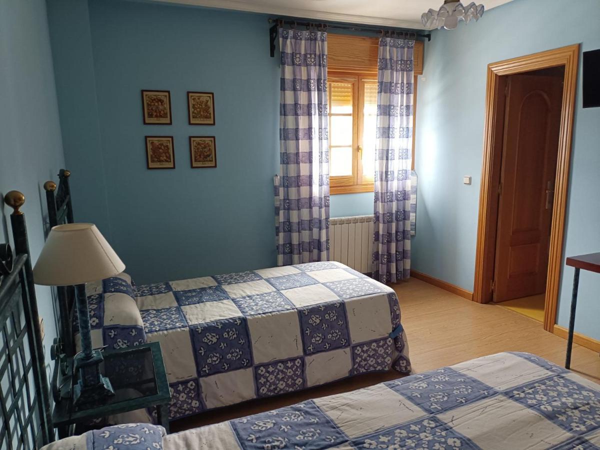 Hotel Pico Espiguete Альба-де-лос-Карданьос Экстерьер фото