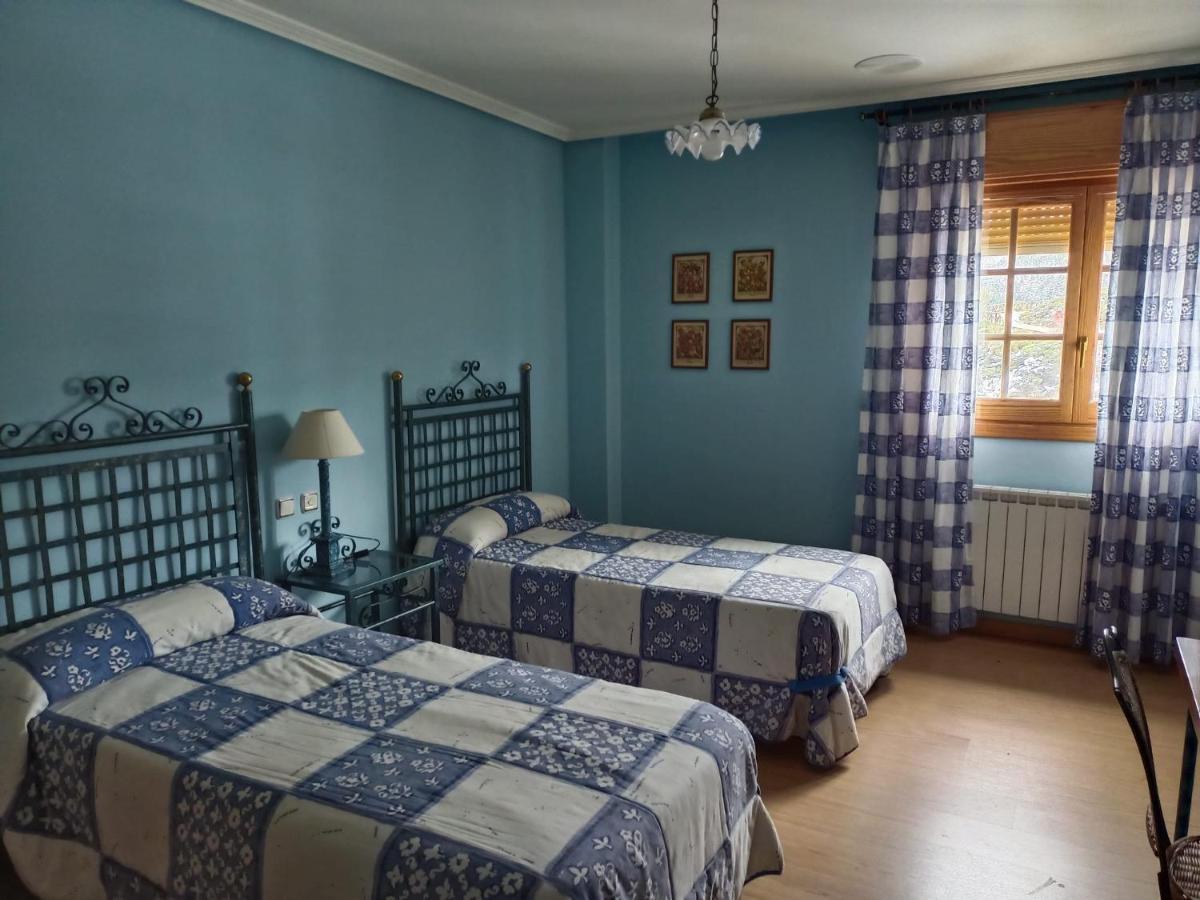 Hotel Pico Espiguete Альба-де-лос-Карданьос Экстерьер фото