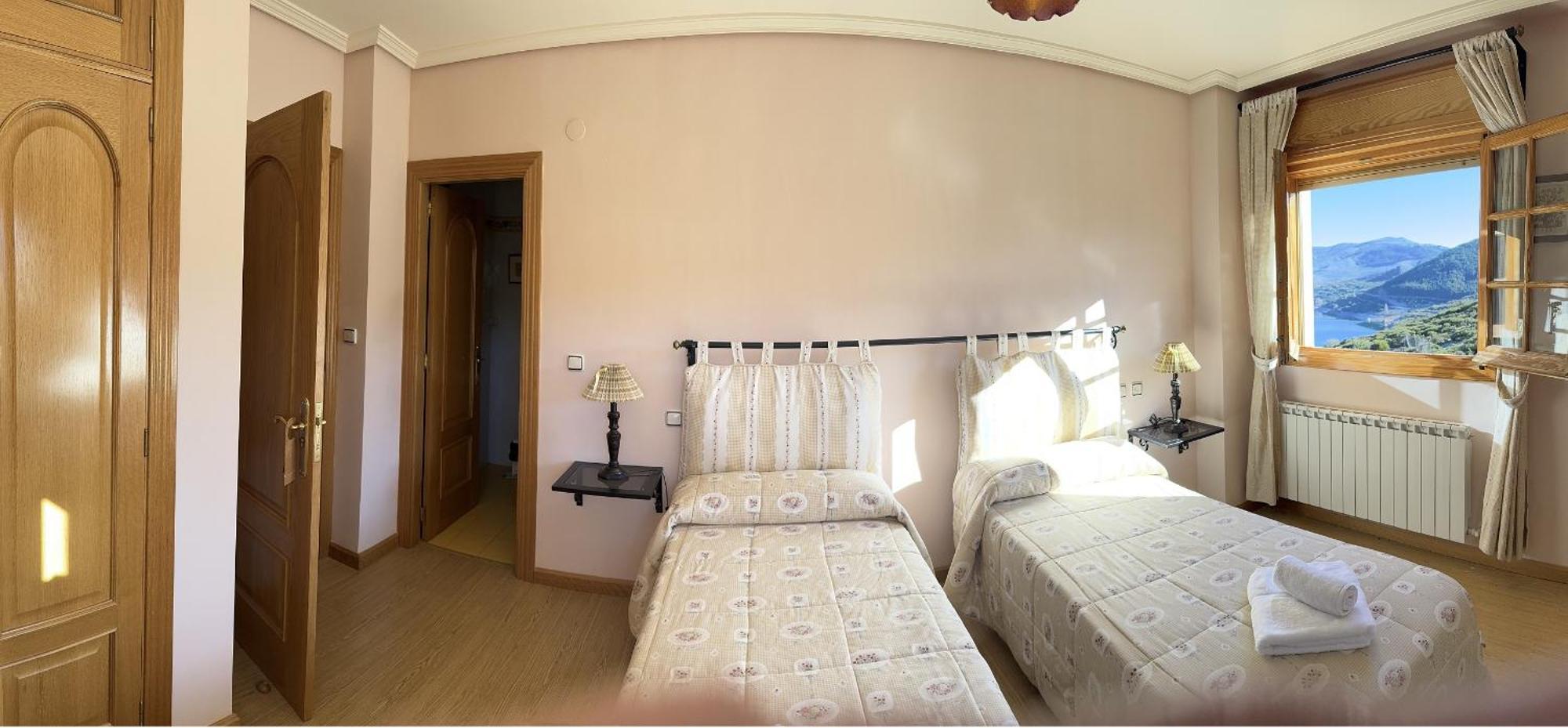 Hotel Pico Espiguete Альба-де-лос-Карданьос Экстерьер фото